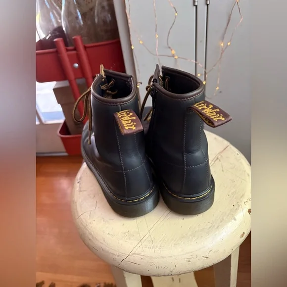 Dr. Martens 1460 8-Eye Boot - Big Kid 5M - Picture 8 of 16